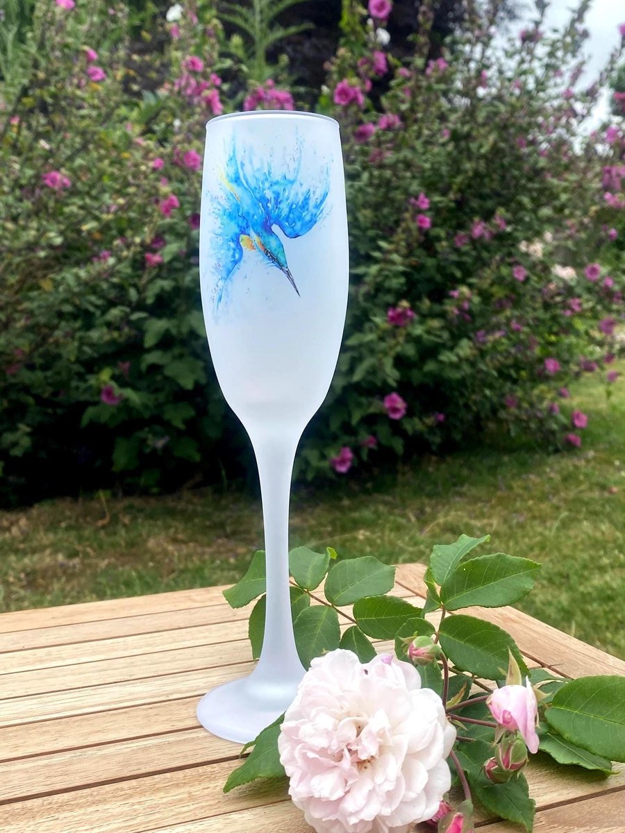 Kingfisher Watercolour Motif, Frosted Glass Champagne Flute, Prosecco Glass. By 