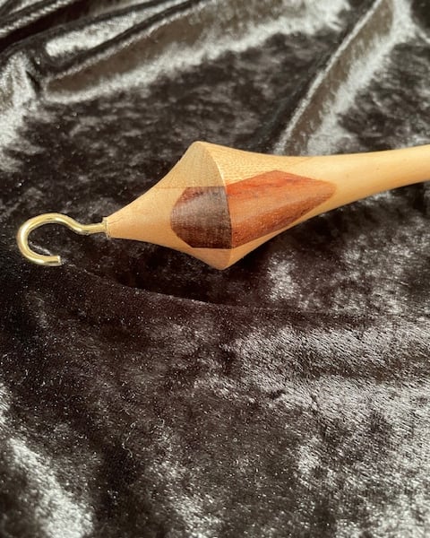 Drop spindle