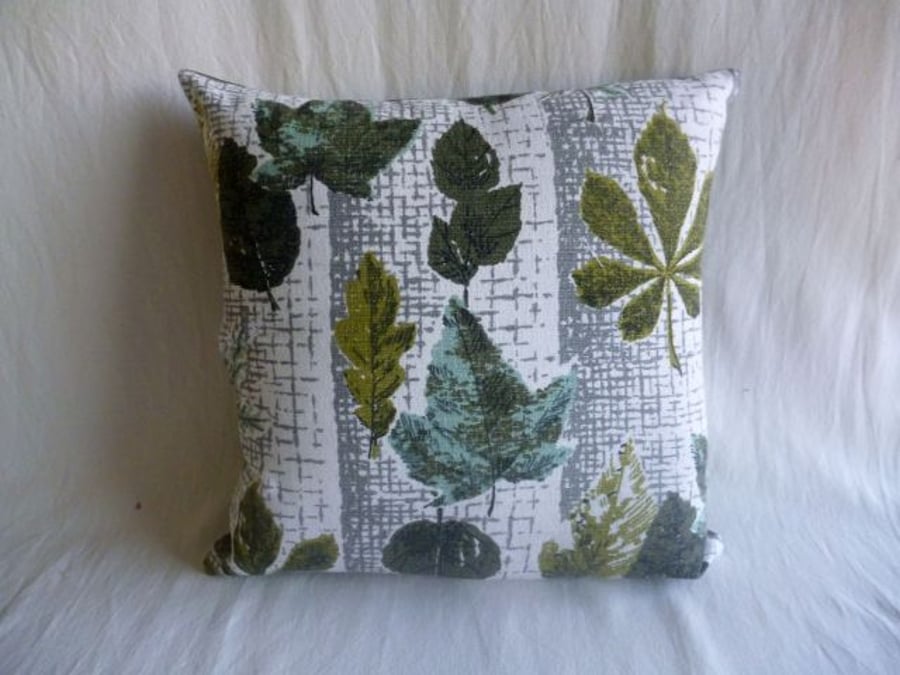 1960s vintage leaf patterned barkcloth cushion cover