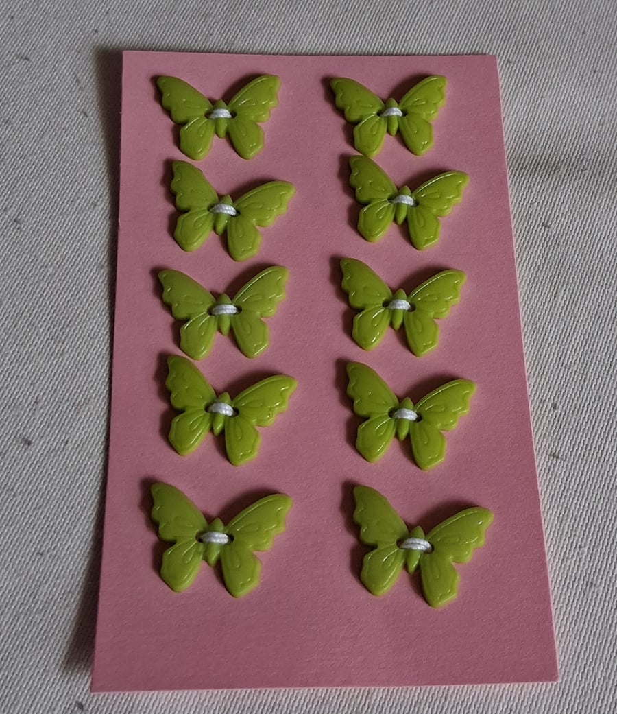 10 GREEN BUTTERFLY BUTTONS 