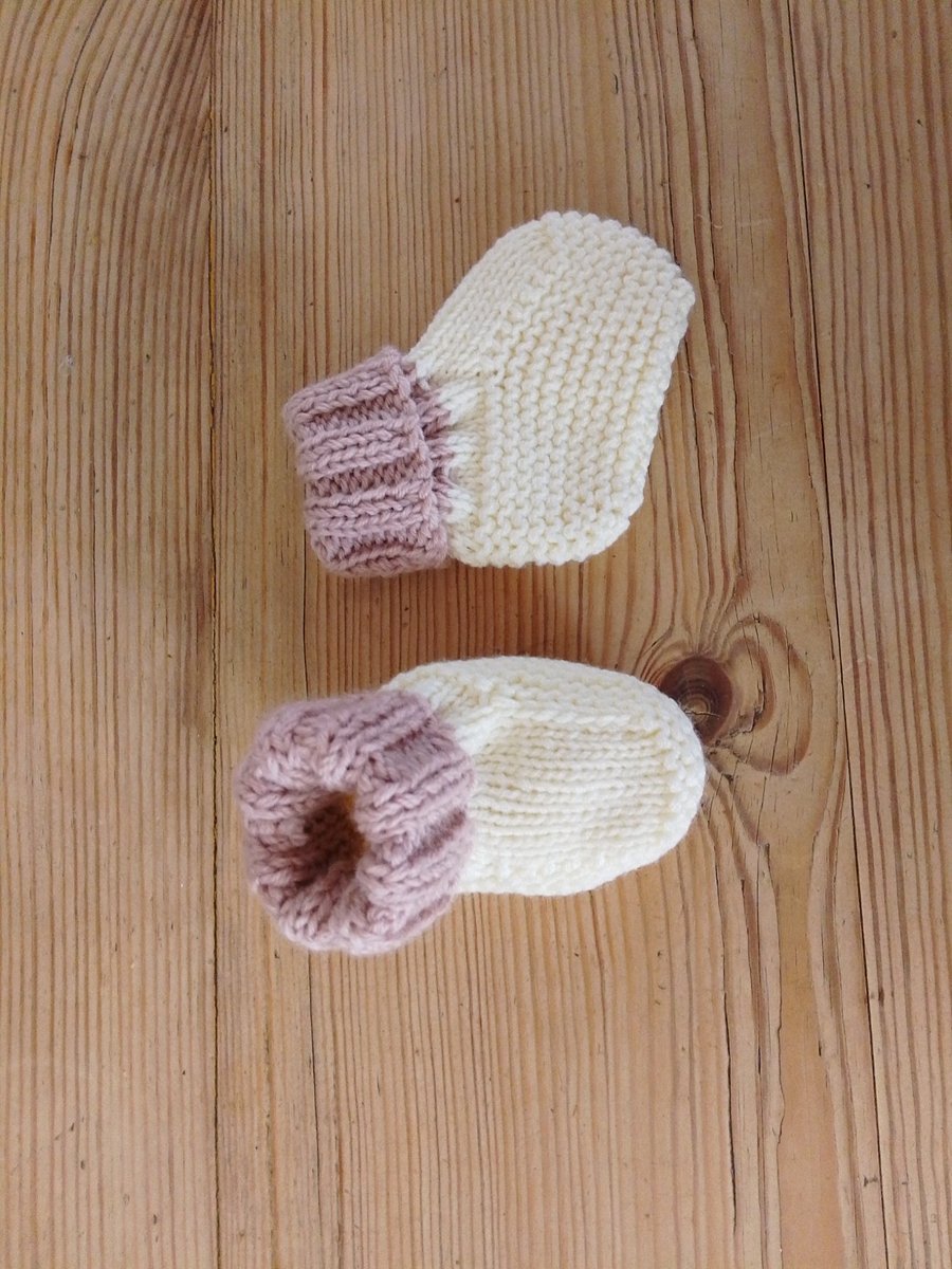 baby booties handmade to fit age 3-6 months.