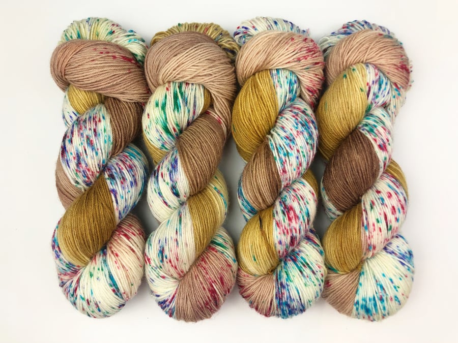 Hand Dyed Yarn: 4ply Merino Nylon - Orla 