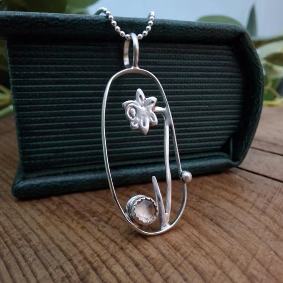 Handmade Oval Daffodil Pendant with Prehnite