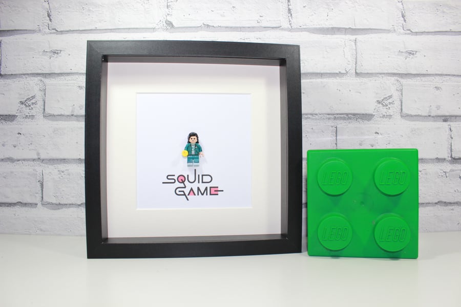 SQUID GAME - SEONG GI-HUN - FRAMED CUSTOM MINIFIGURE