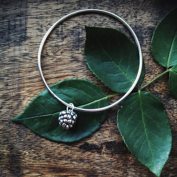 Sterling silver bangle with blackberry, silver Autumn charm bangle