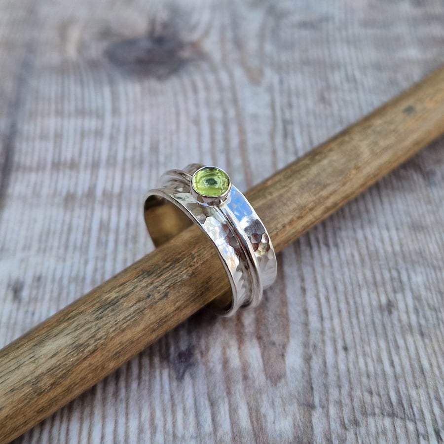 Sterling Silver Hammered Spinner Ring with Green Peridot Gemstone