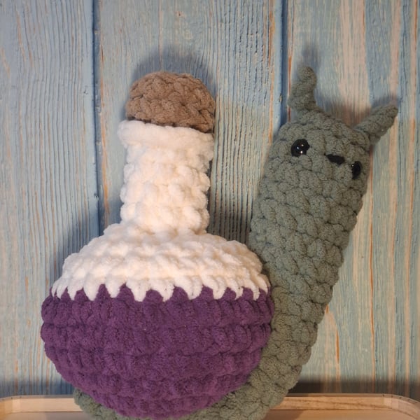 Poshaun the Potion Snail