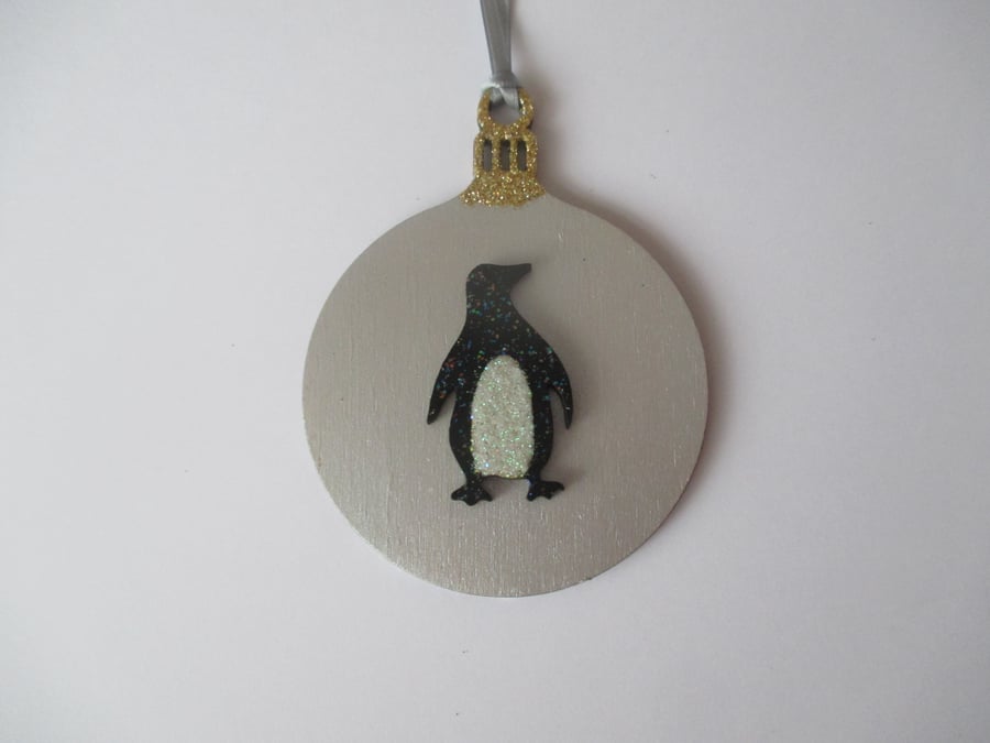 Penguin Christmas Tree Wooden Bauble Hanging Decoration Ornament Glittery