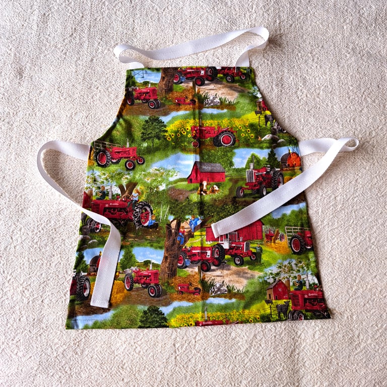 Apron, Tractors, age 2-6 years, hand made