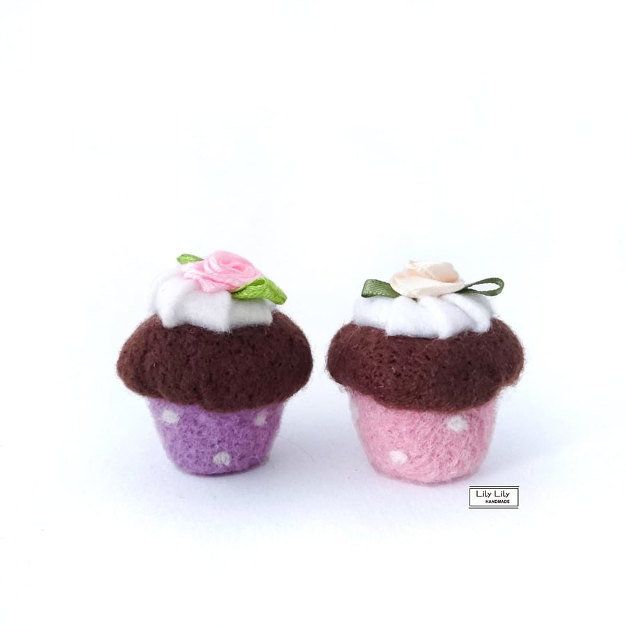 Miniature cupcake needle felted by Lily Lily Handmade