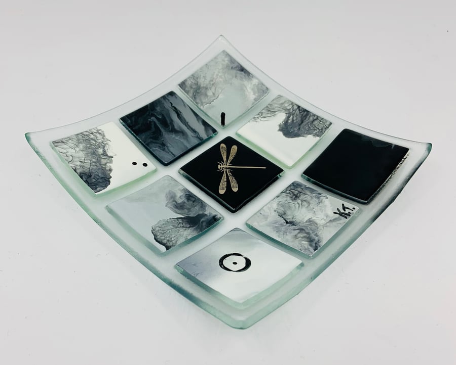 Beautiful Monochrome Fused Glass dish with dragonfly.