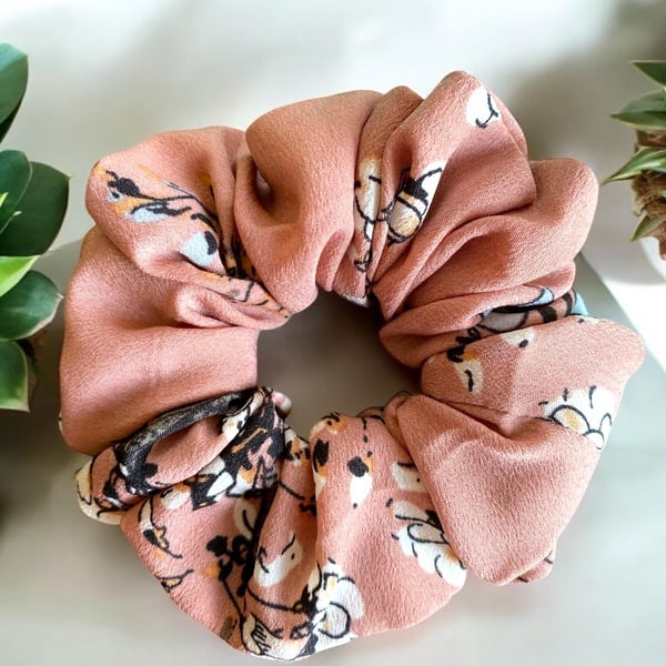 Floral Subtle Pink Scrunchie 