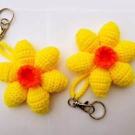 Crocheted daffodil keyring - bag charm