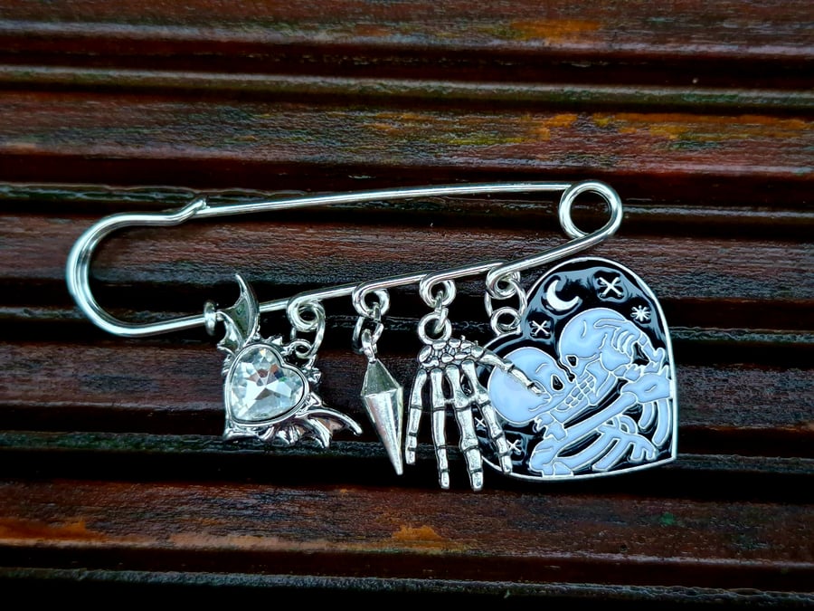 Safety Pin Brooch Badge silver charms alternative emo gothic punk skeleton love
