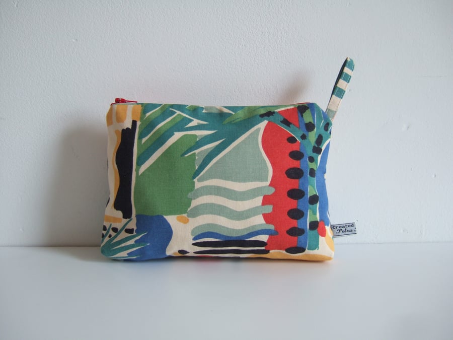 Toiletries or make up bag from vintage 1980's fabric  F11