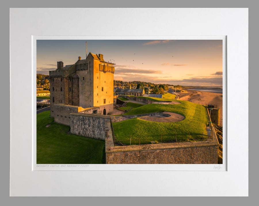 Broughty Castle, Broughty Ferry, Dundee, Scotland - A3 (50x40cm) Unframed Print