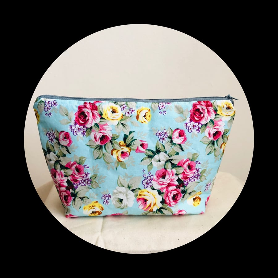 Toiletry bag. Duck egg  floral design. Fully lined with box base shape.