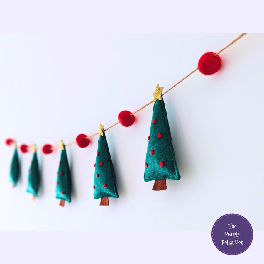 Christmas tree garland handmade from wool blend felt - holly green and red