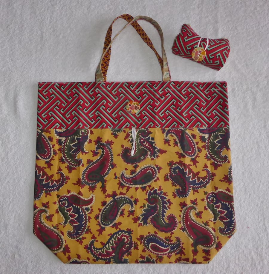 Fold Up Bag in Multicoloured Paisley Fabrics