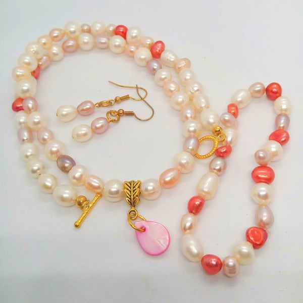 Peaches and Cream Freshwater Pearl Jewellery Set, Pearl Jewellery, Gift for Her