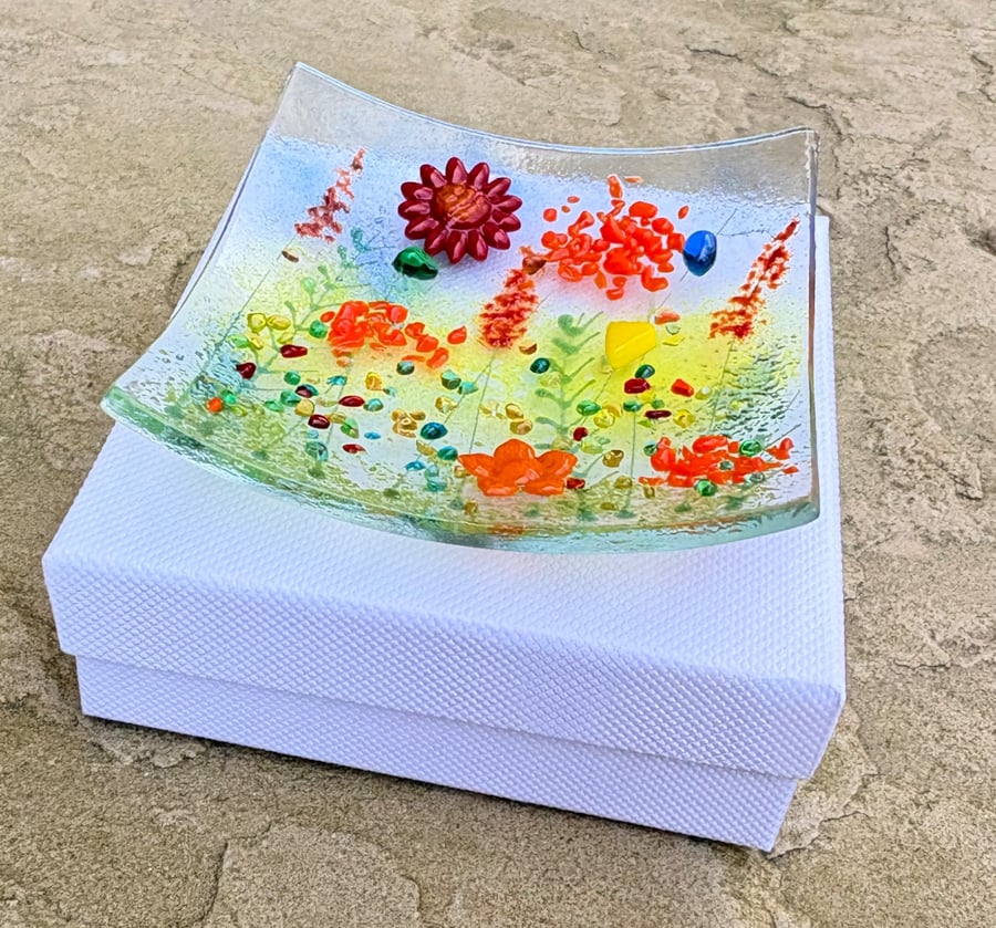 Fused glass 'meadows' trinket dish 