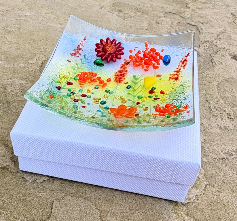 Fused glass 'meadows' trinket dish 
