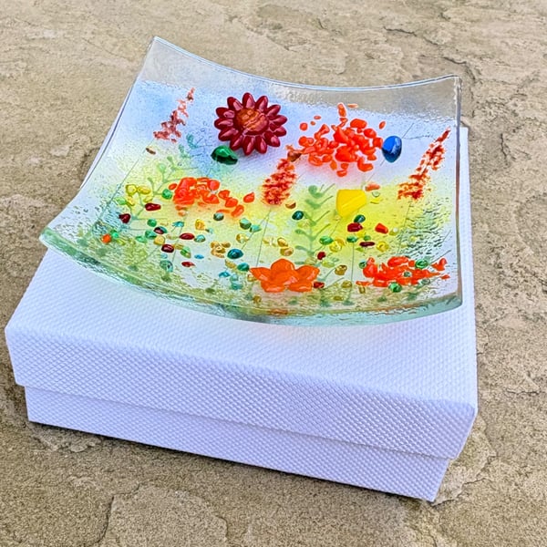 Fused glass 'meadows' trinket dish 