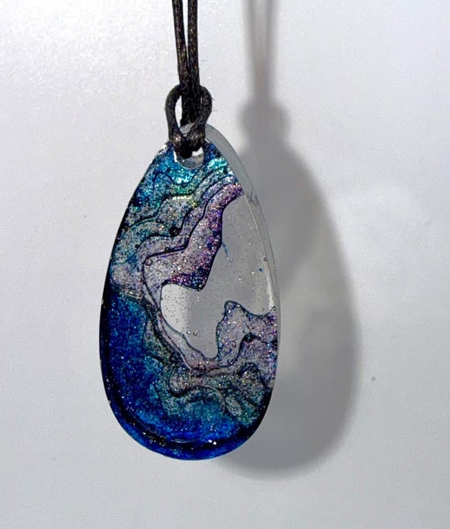 3D teardrop resin pendant 