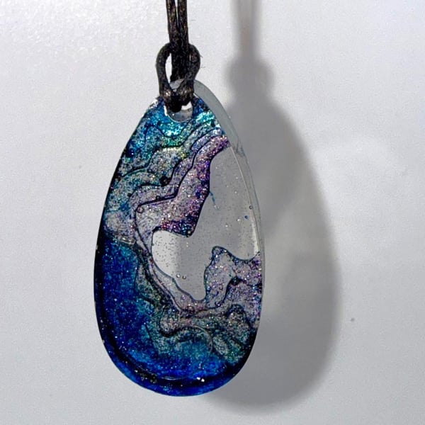 3D teardrop resin pendant 