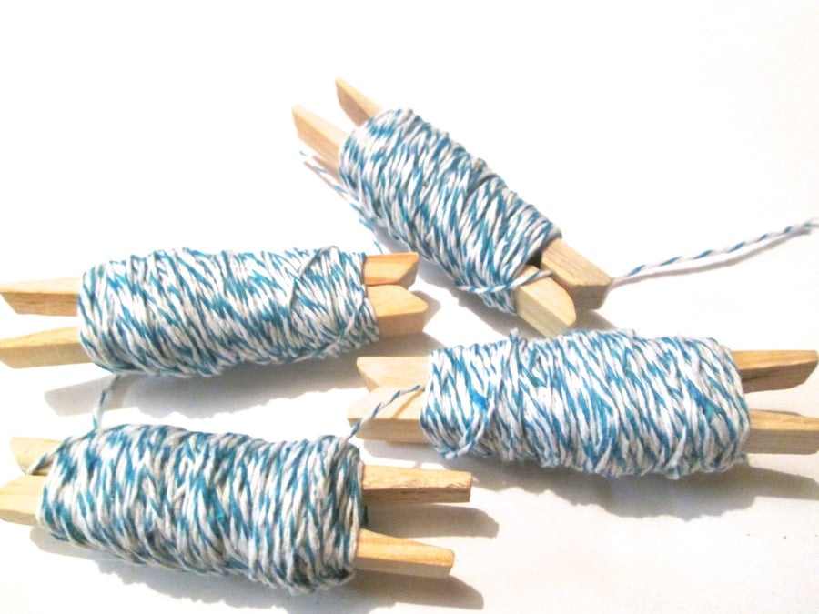 10mts Fine Blue And White Bakers Twine 