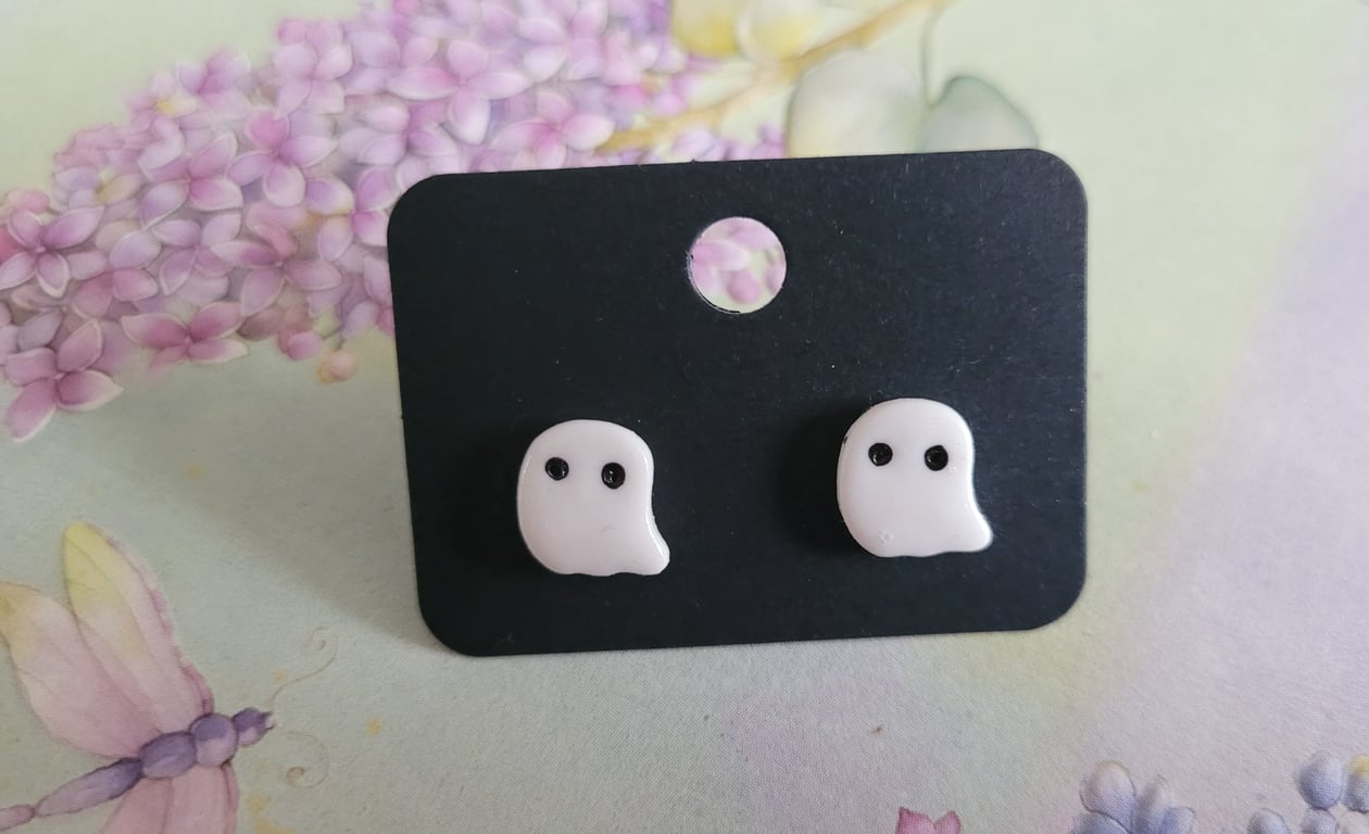 Handmade Polymer Clay White Ghost Stud Earrings, 316 Stainless Steel, Halloween 