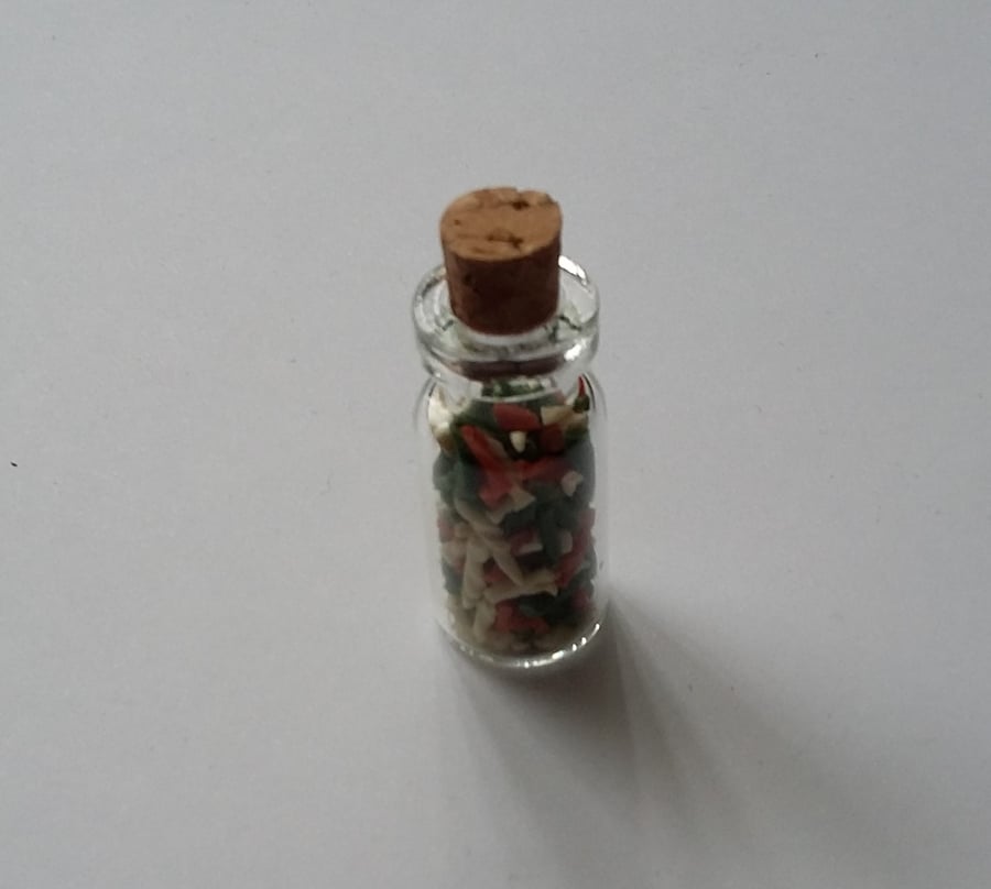 1.12th scale JAR OF TRI COLOUR PASTA