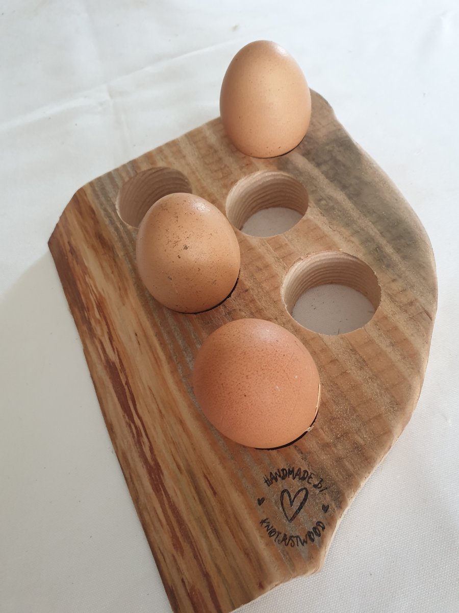 Quirky egg holder (eh2)