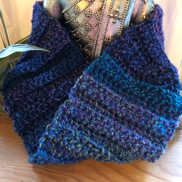 Midnight Romance Cowl