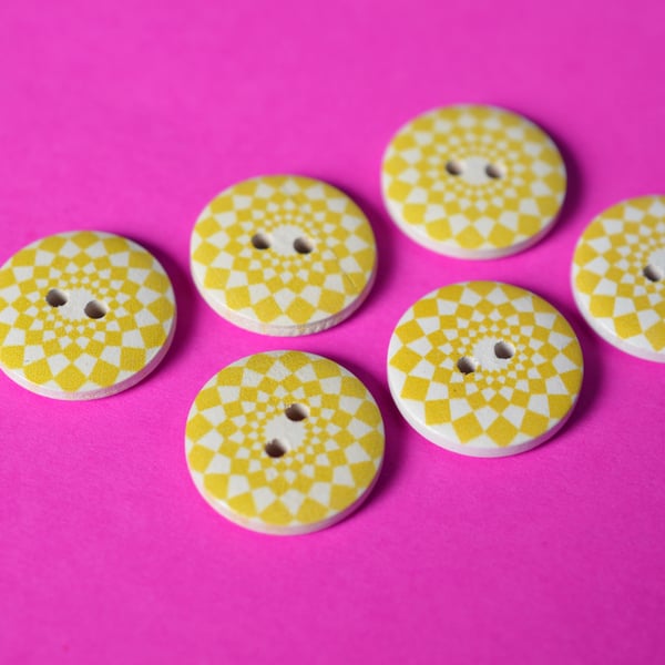 Wooden Yellow & White Geometric Buttons 6pk 20mm (MZ10)