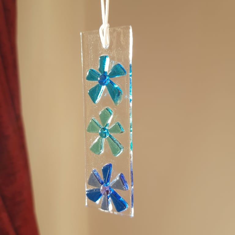 Fused Glass Blue Flowers Suncatcher
