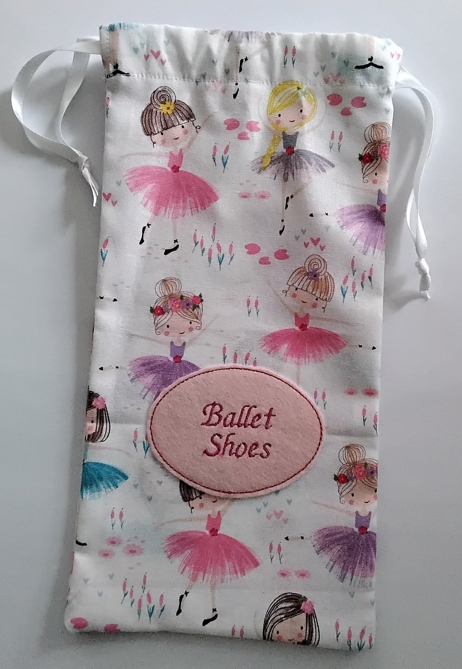 Ballet shoe storage bag in pretty cotton print fabric
