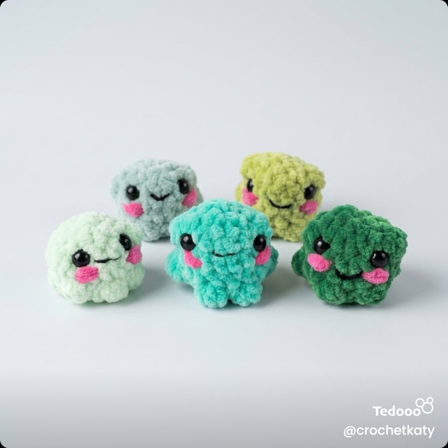 Baby frogs! Super cute in any colour