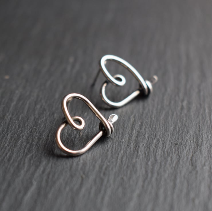 Amore Stud Earrings - Silver