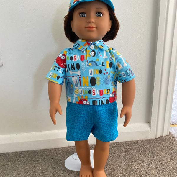 Dolls Clothes shorts, baseball cap, top