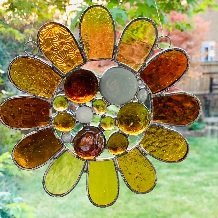 Stained Glass Bead Daisy Suncatcher - Handmade Window Decoration - Amber