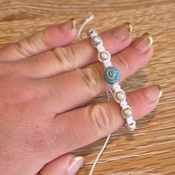 Braided Bracelet with Miracle Beads, Sparkling Beaded Jewellery (STK-0004)