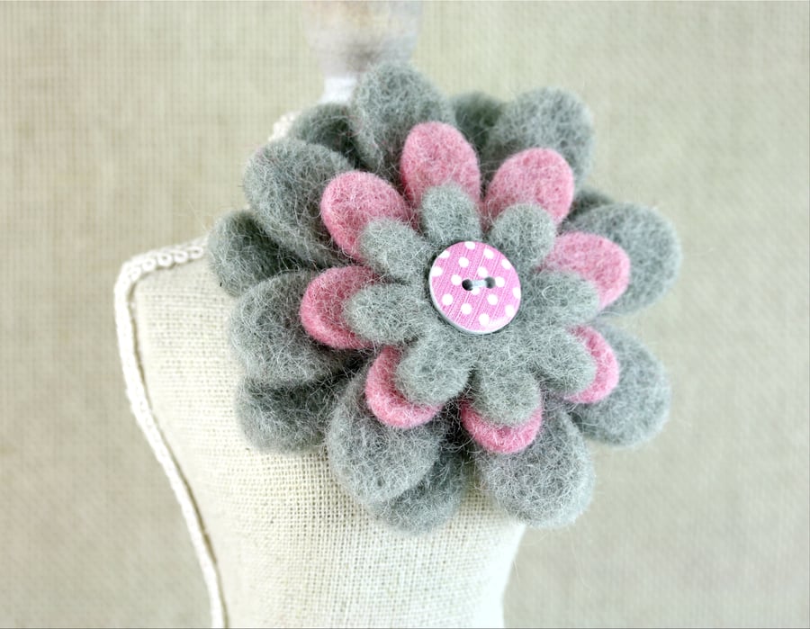 Wool Felt Flower Layered Brooch, Felt Brooch, Flower Brooch, Dark Grey and Pink