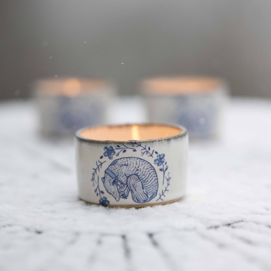 Handmade Ceramic Votive - Snooze club illustration 