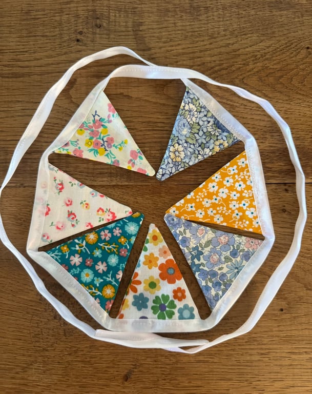 Mini floral bunting 