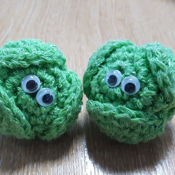 Sparkly Crochet Christmas Sprouts