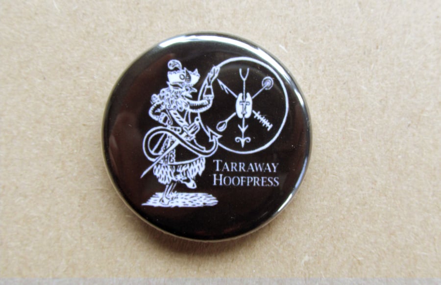 Tarraway Hoofpress 32 mm Button Badge 