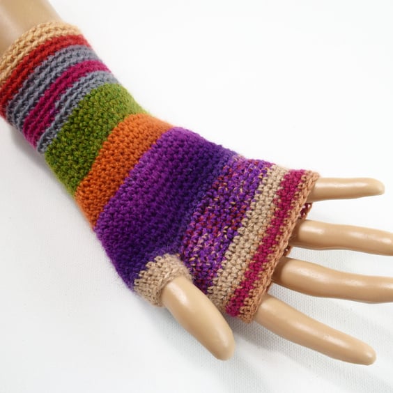Multicoloured Fingerless Gloves For Women In Wool Rich Yarn