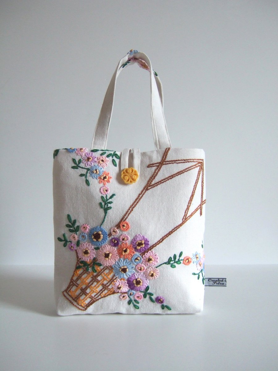 Small handbag or bucket bag upcycled from vintage embroidered table linen 