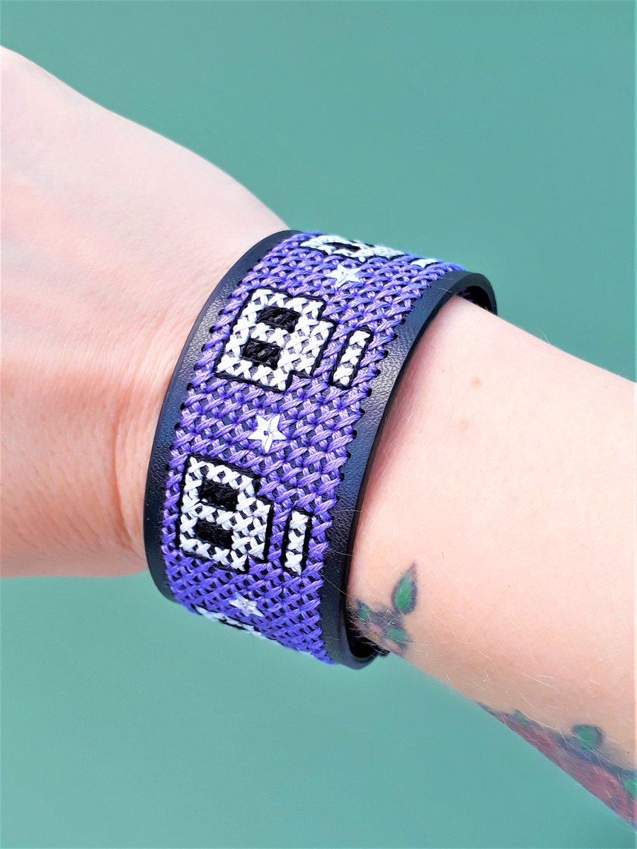 Skull cross stitch Bracelet wrist cuff with Sequin stars detailing